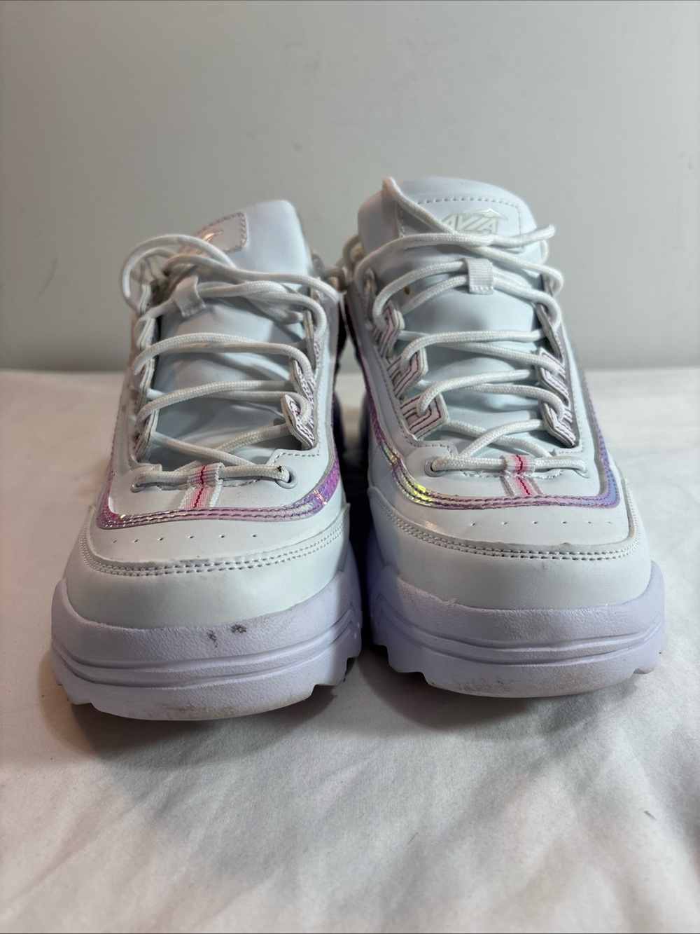Avia Women's White Sneakers with Pink & Purple Trim. 9/4 - Picture 7 of 10